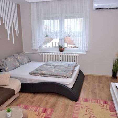 Bečej Apartman Ana מראה חיצוני תמונה