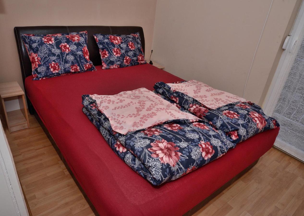 Bečej Apartman Ana מראה חיצוני תמונה