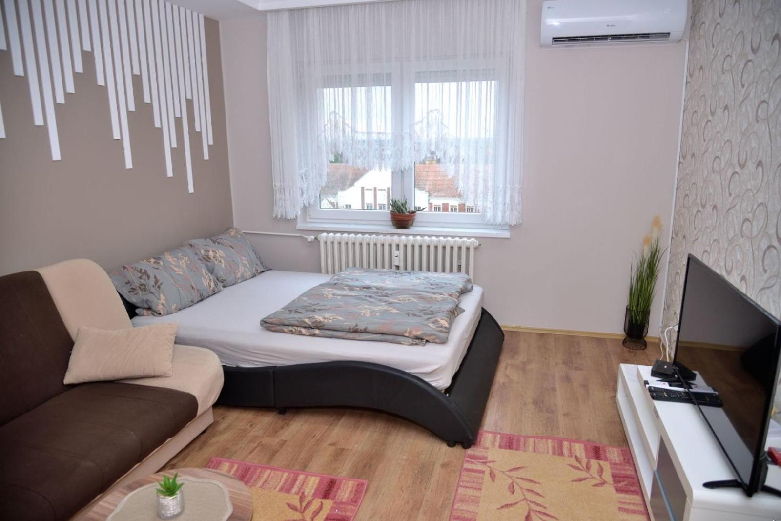Bečej Apartman Ana מראה חיצוני תמונה